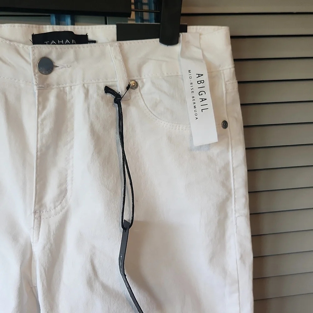 Tahari White Abigail Bermuda Shorts - Picture 4 of 13